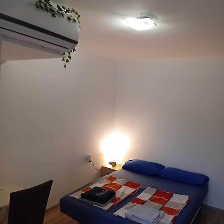 Park View Apartment Plovdiv With Parking Bagian luar foto